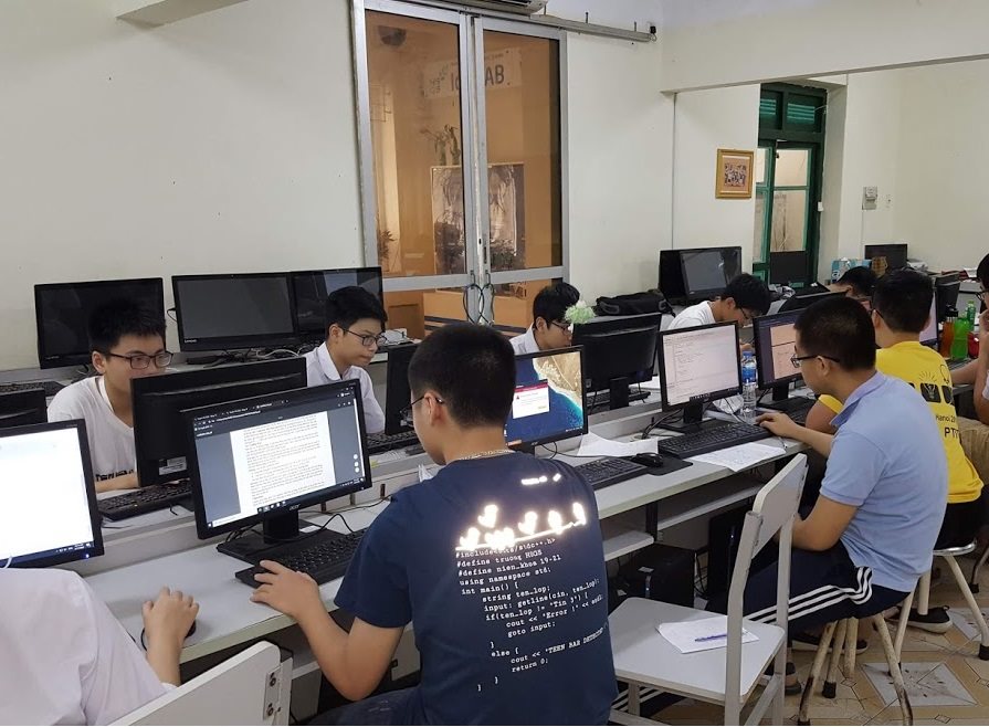 Thi trực tuyến học sinh giỏi Tin các trường chuyên: Giữ kỳ thi, giữ “nhiệt” học tập
